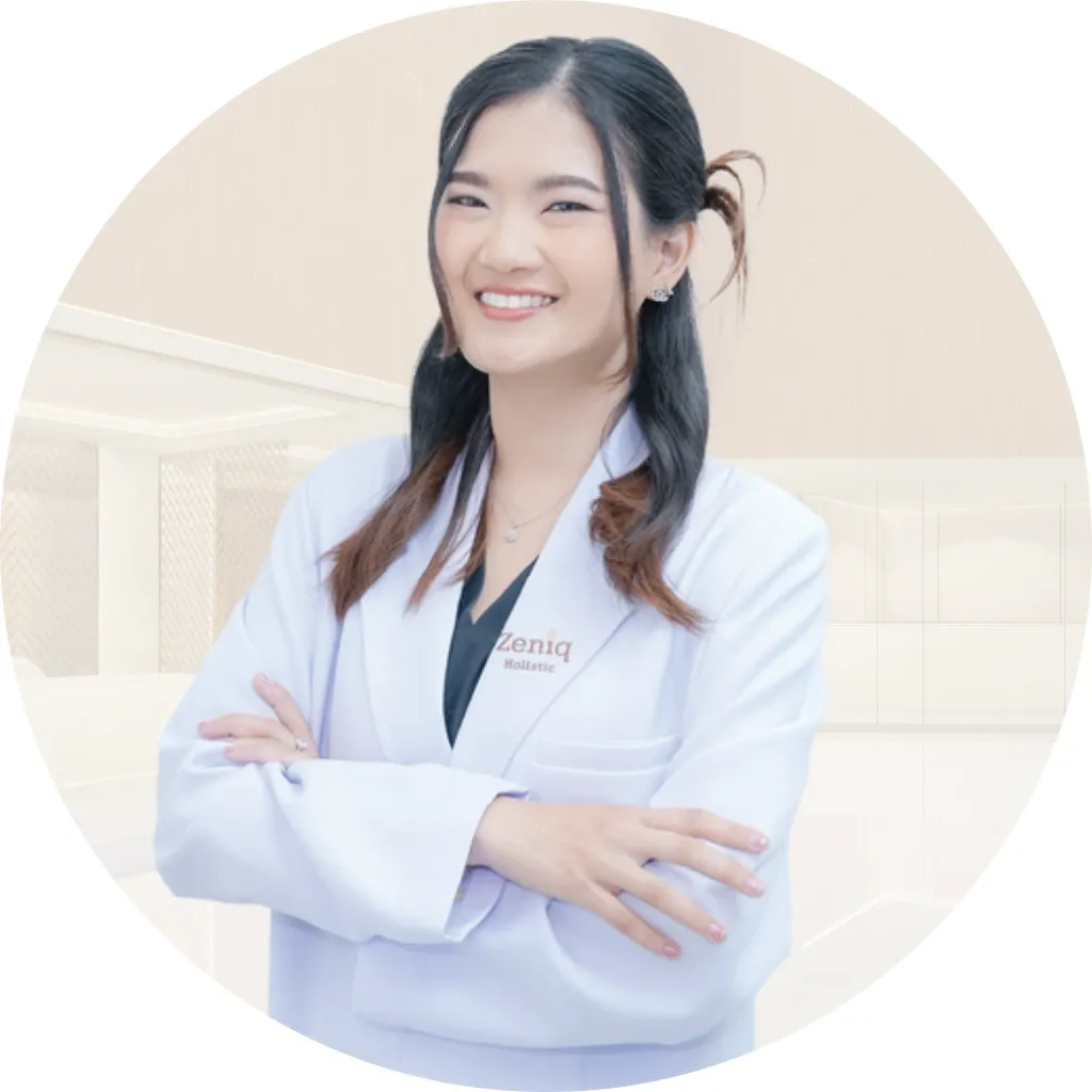 แพทย์หญิง วัชรากร รัตนากาญจน์ (หมอปูเป้) Zeniq Holistic Clinic